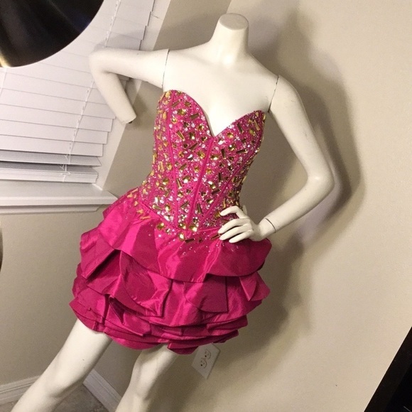 Cinderella SWEETHEART BEADED DRESS SIZE 14 - Picture 4 of 6